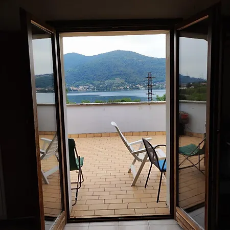 Terrazzo Sul * ليكو